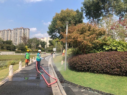 5f9239f41114c.jpg 825cd35d4a2546aa878699c3cd6d095.jpg